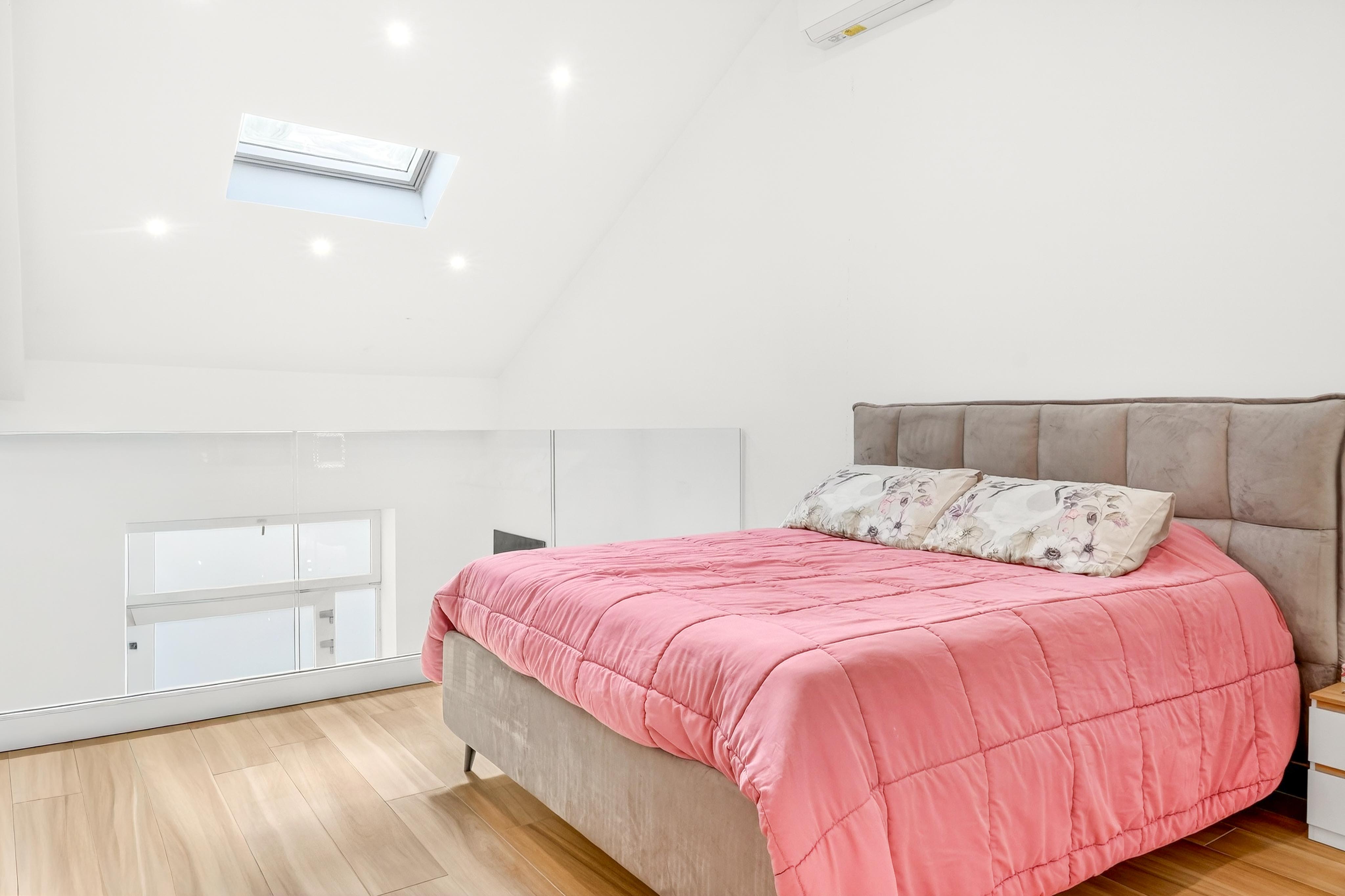Loft di design in centro – 2 camere, 2 bagni – completamente ristrutturato — Via Mazzini 46, Centro — Foto 11 di 21