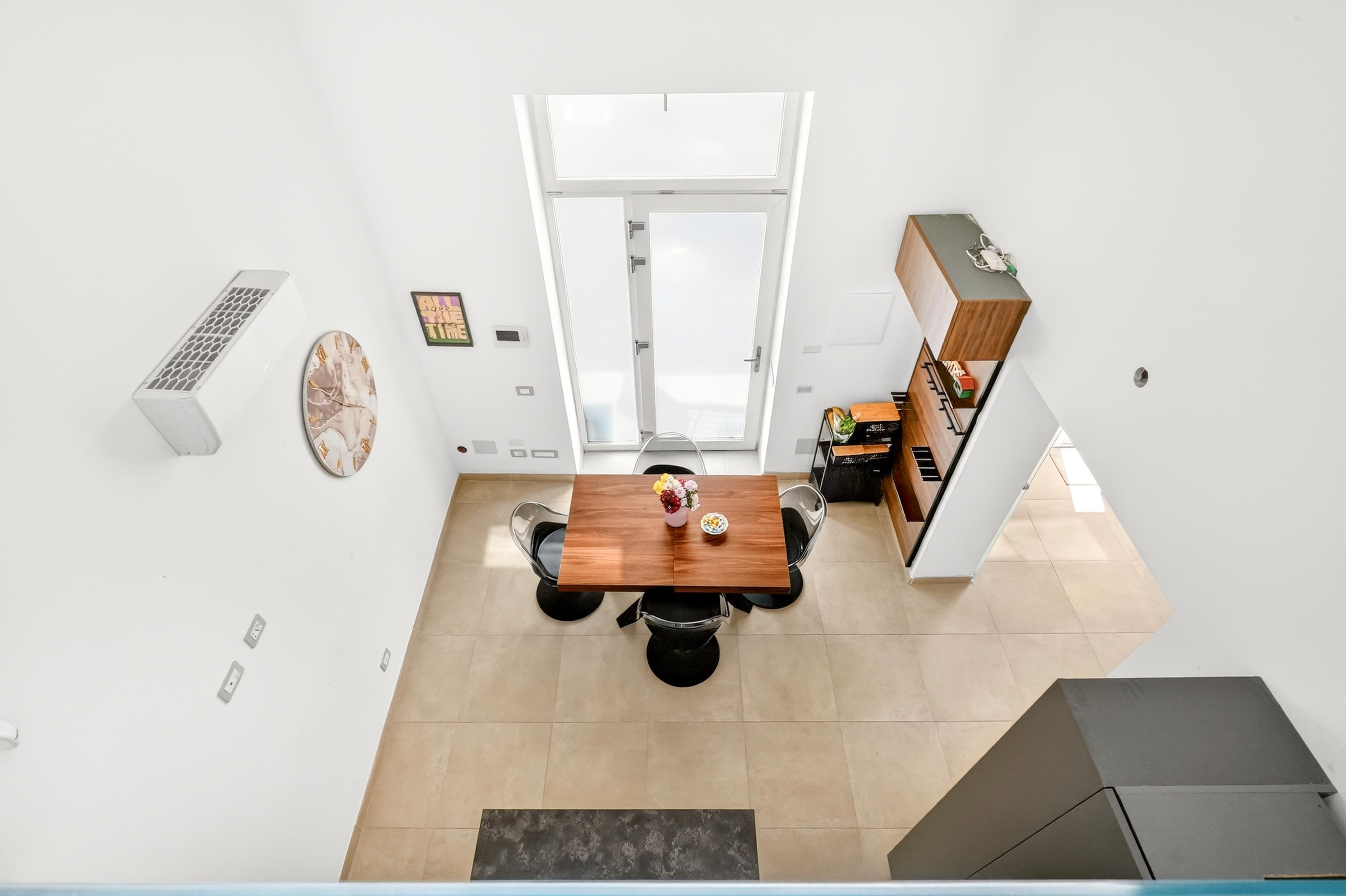 Loft di design in centro – 2 camere, 2 bagni – completamente ristrutturato — Via Mazzini 46, Centro — Foto 15 di 21