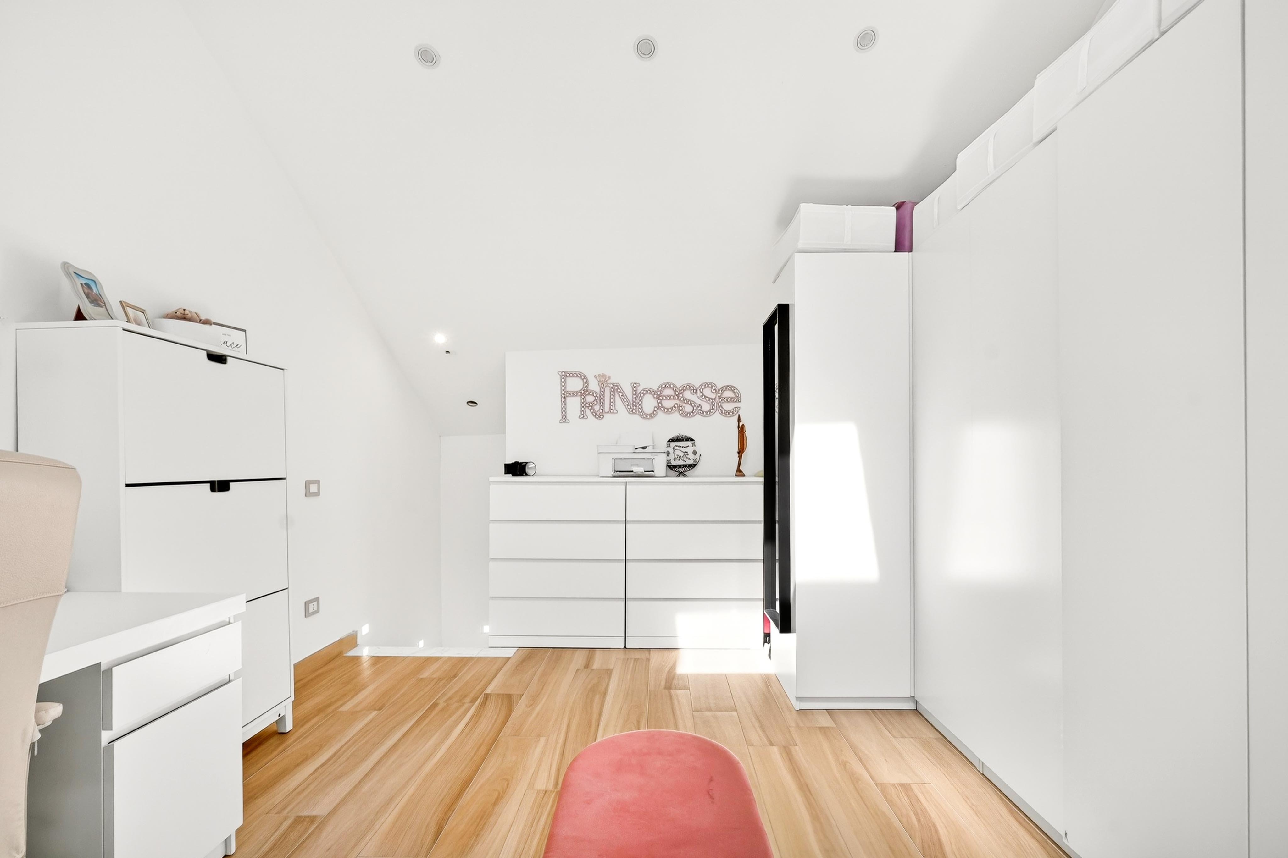 Loft di design in centro – 2 camere, 2 bagni – completamente ristrutturato — Via Mazzini 46, Centro — Foto 17 di 21