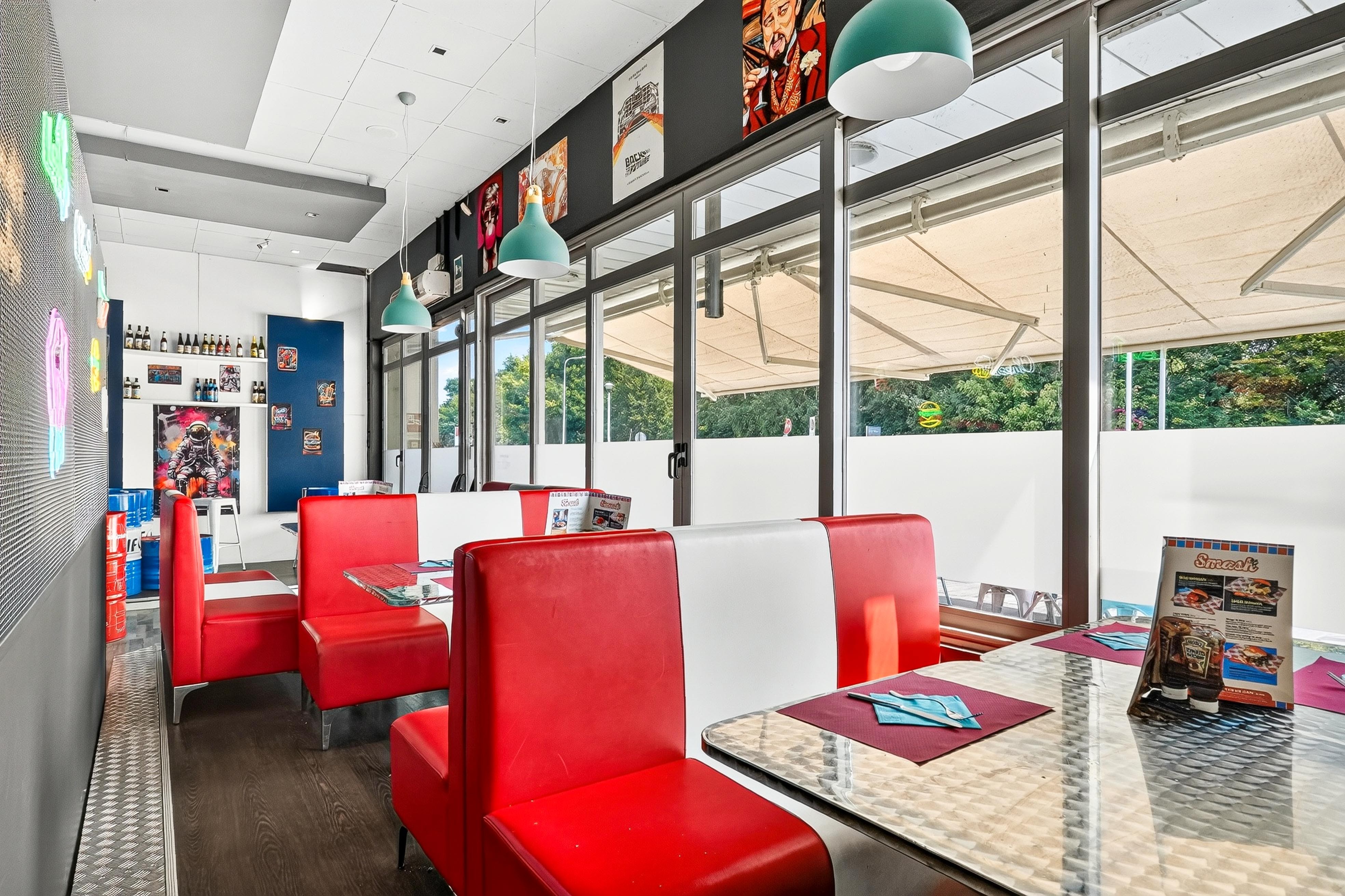 Ristorante in vendita, posizione di forte visibilità — Corso Cavour 50, Dormelletto — Foto 5 di 22