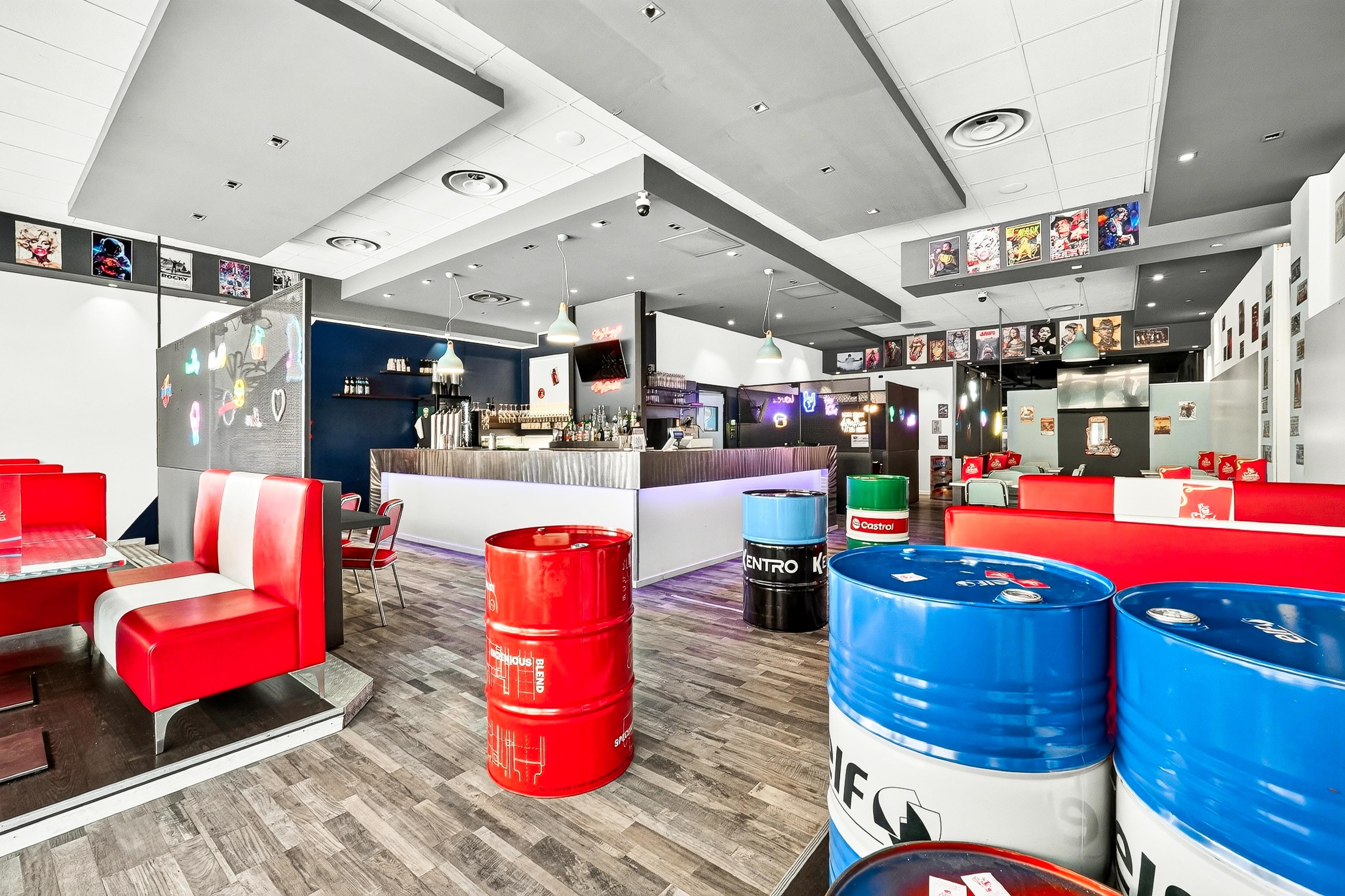 Ristorante in vendita, posizione di forte visibilità — Corso Cavour 50, Dormelletto — Foto 1 di 22