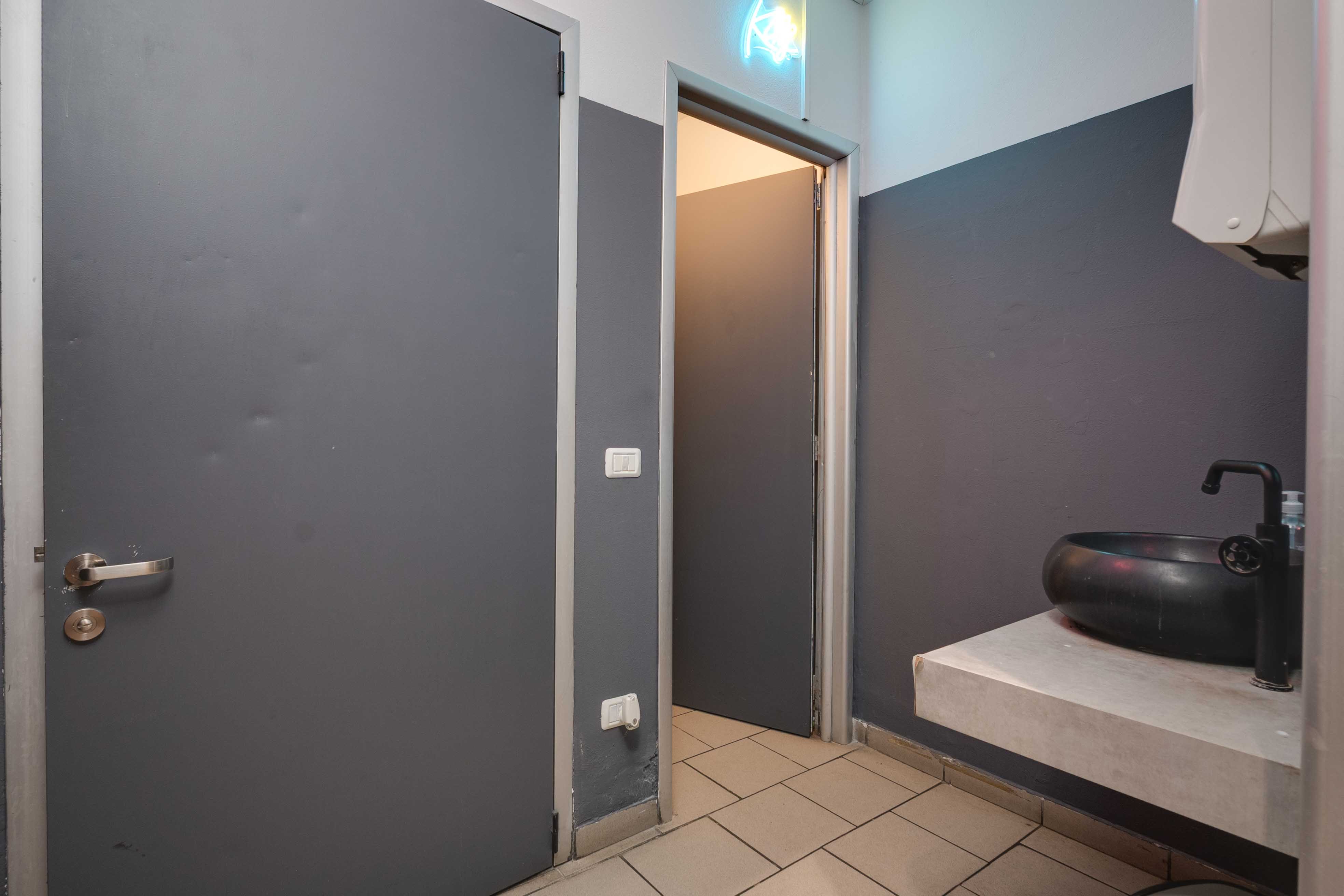 Ristorante in vendita, posizione di forte visibilità — Corso Cavour 50, Dormelletto — Foto 12 di 22