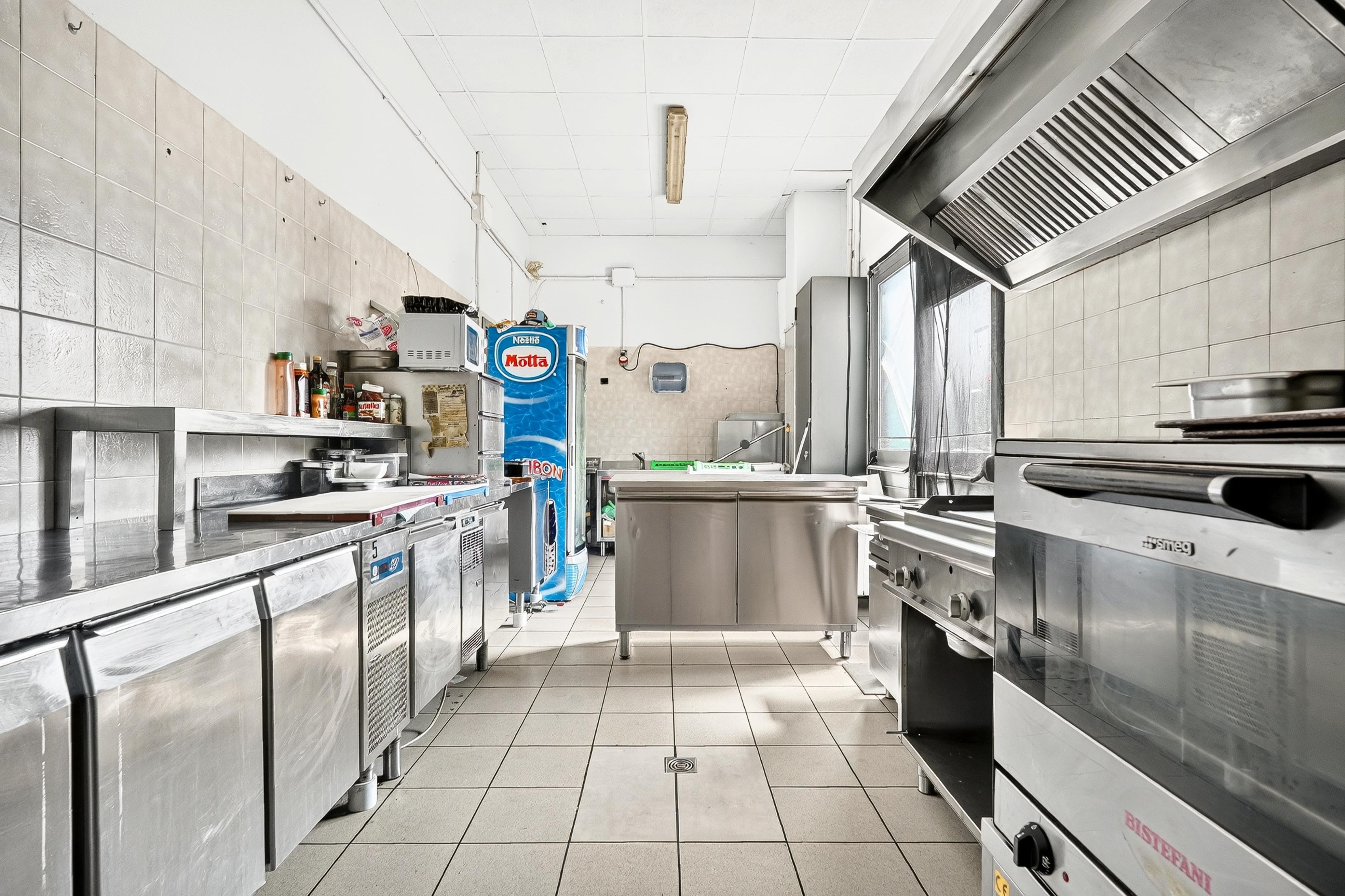 Ristorante in vendita, posizione di forte visibilità — Corso Cavour 50, Dormelletto — Foto 13 di 22
