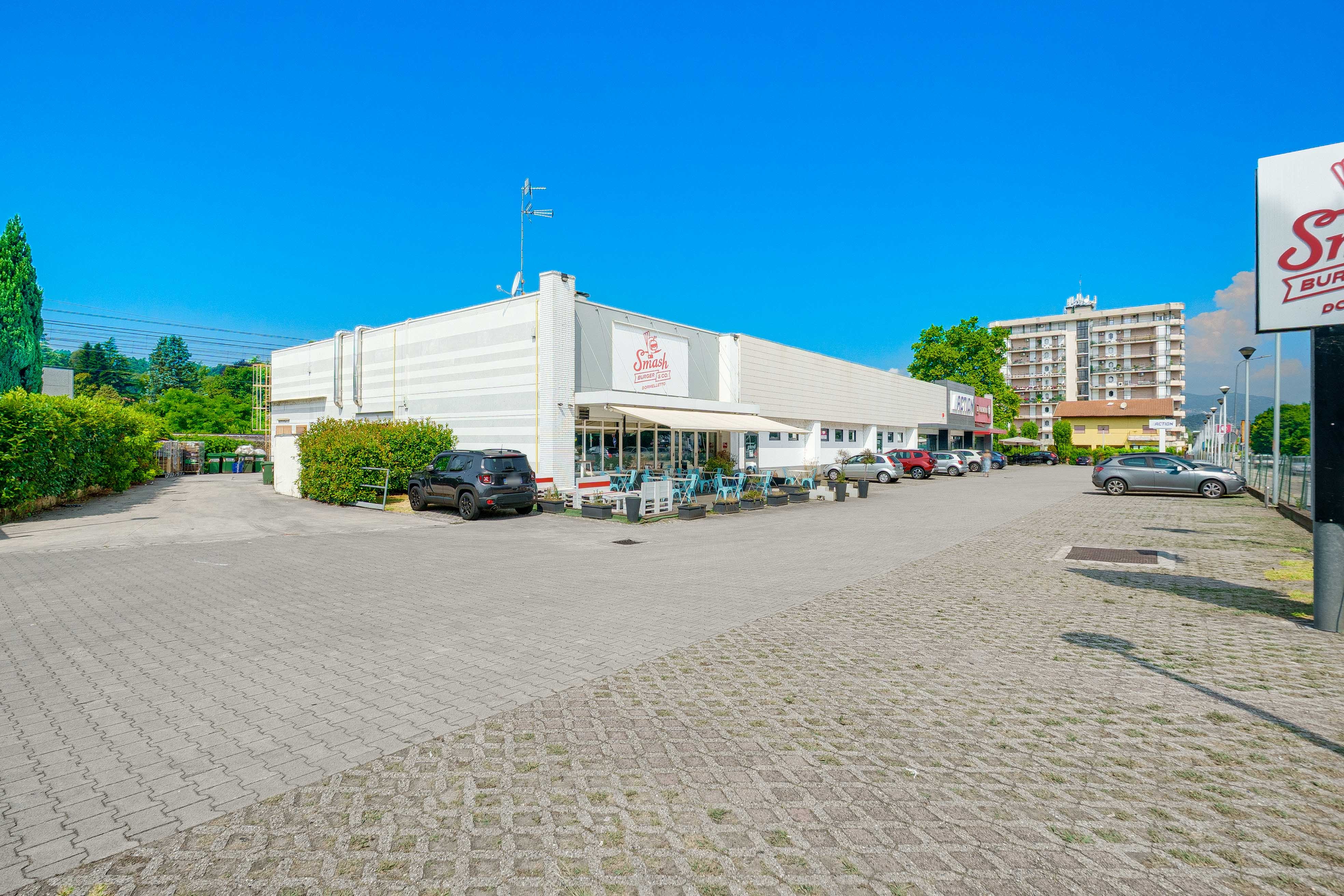 Ristorante in vendita, posizione di forte visibilità — Corso Cavour 50, Dormelletto — Foto 18 di 22