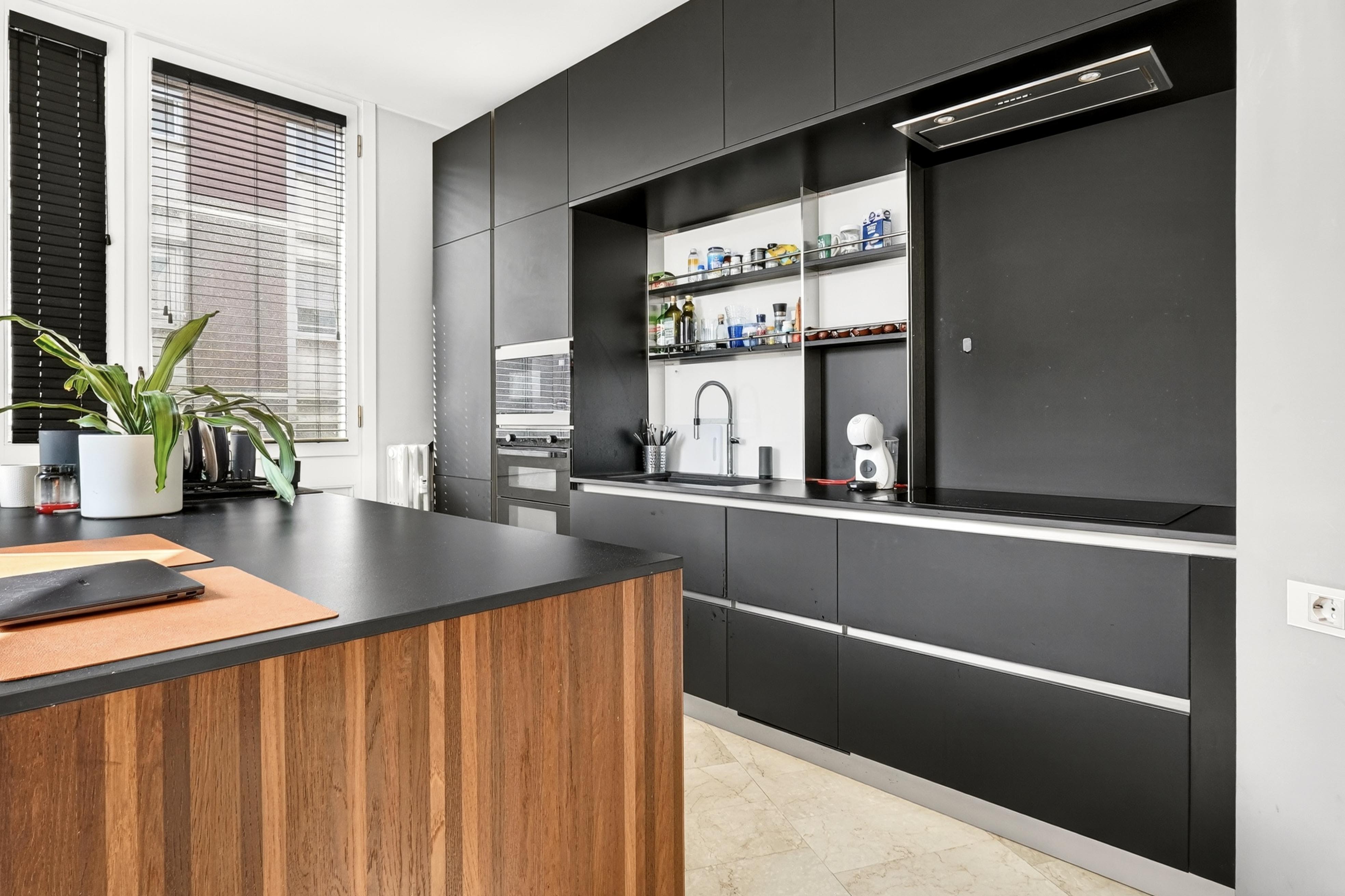 Ampio trilocale trasformabile in quadrilocale — Largo Camussi 2, Centro — Foto 7 di 20