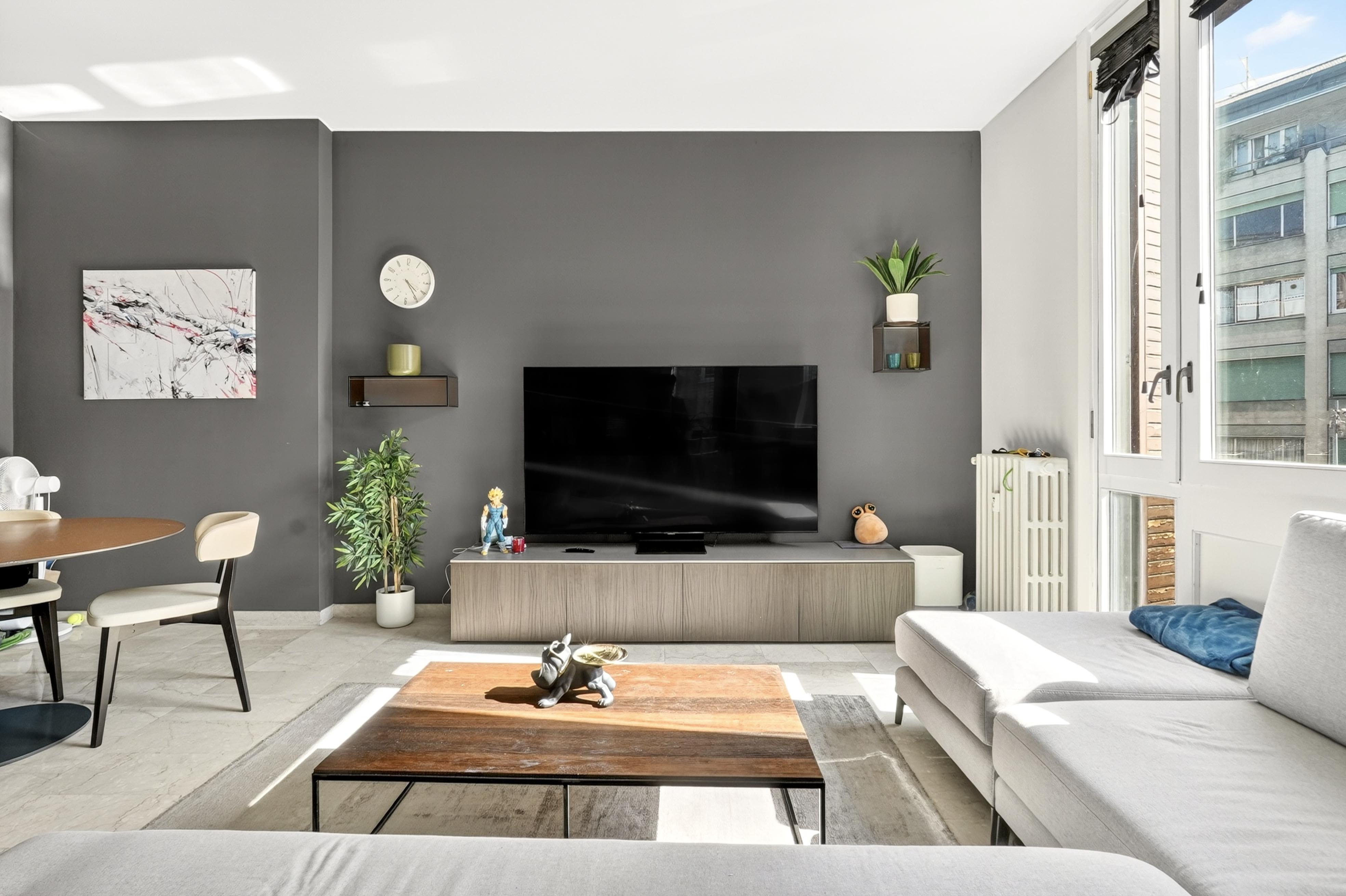 Ampio trilocale trasformabile in quadrilocale — Largo Camussi 2, Centro — Foto 9 di 20