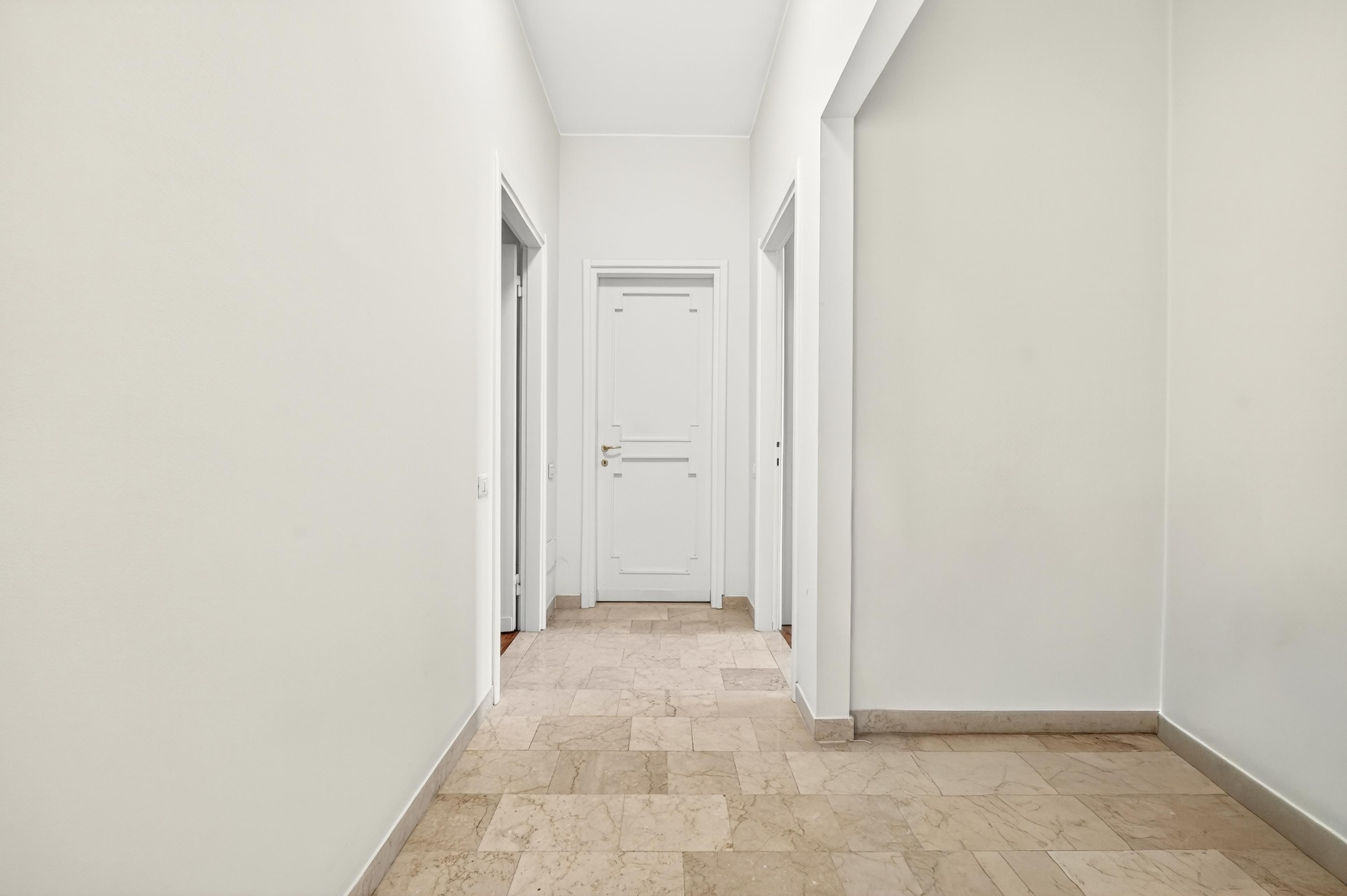 Ampio trilocale trasformabile in quadrilocale — Largo Camussi 2, Centro — Foto 11 di 20