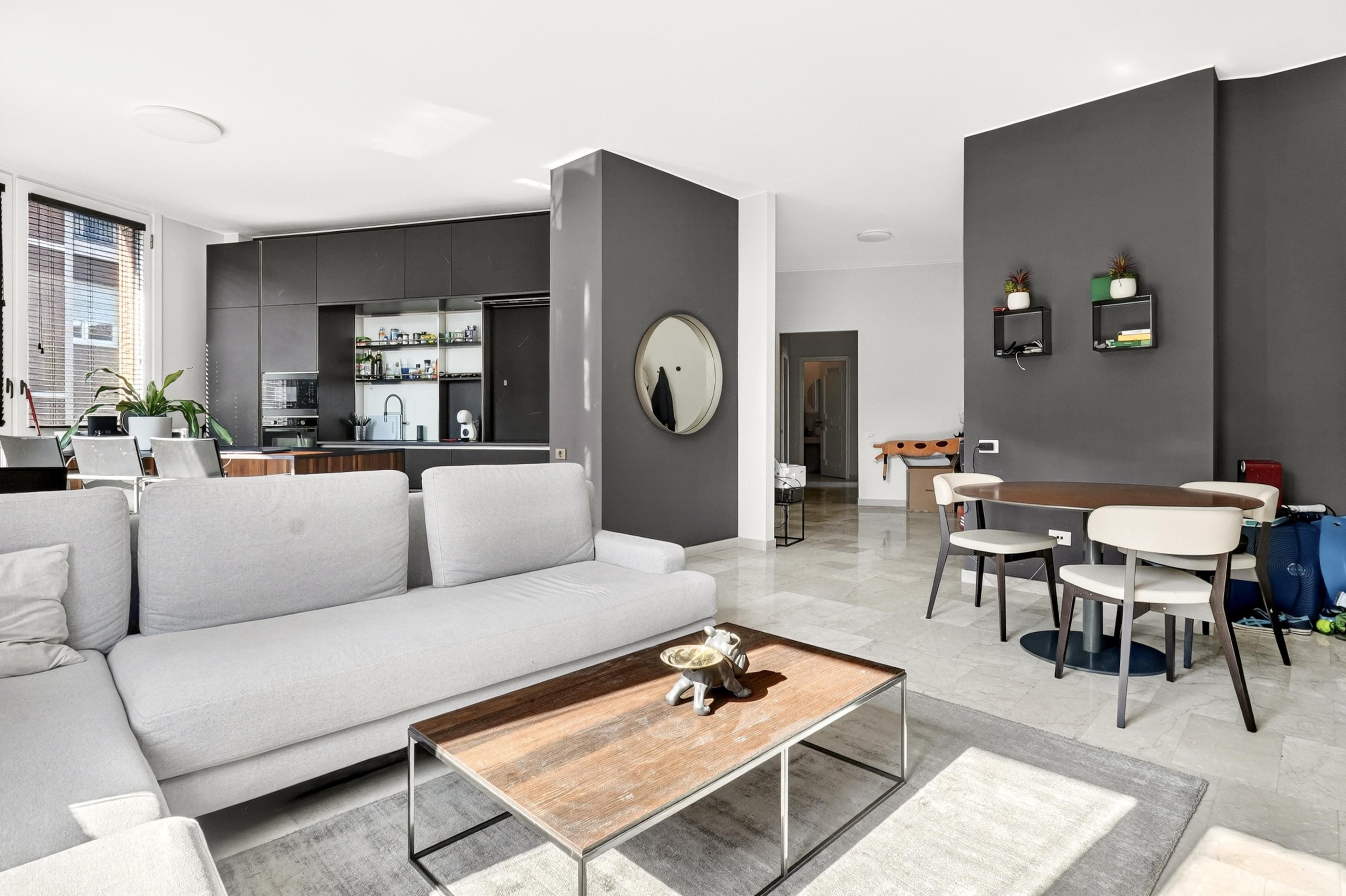 Ampio trilocale trasformabile in quadrilocale — Largo Camussi 2, Centro — Foto 4 di 20