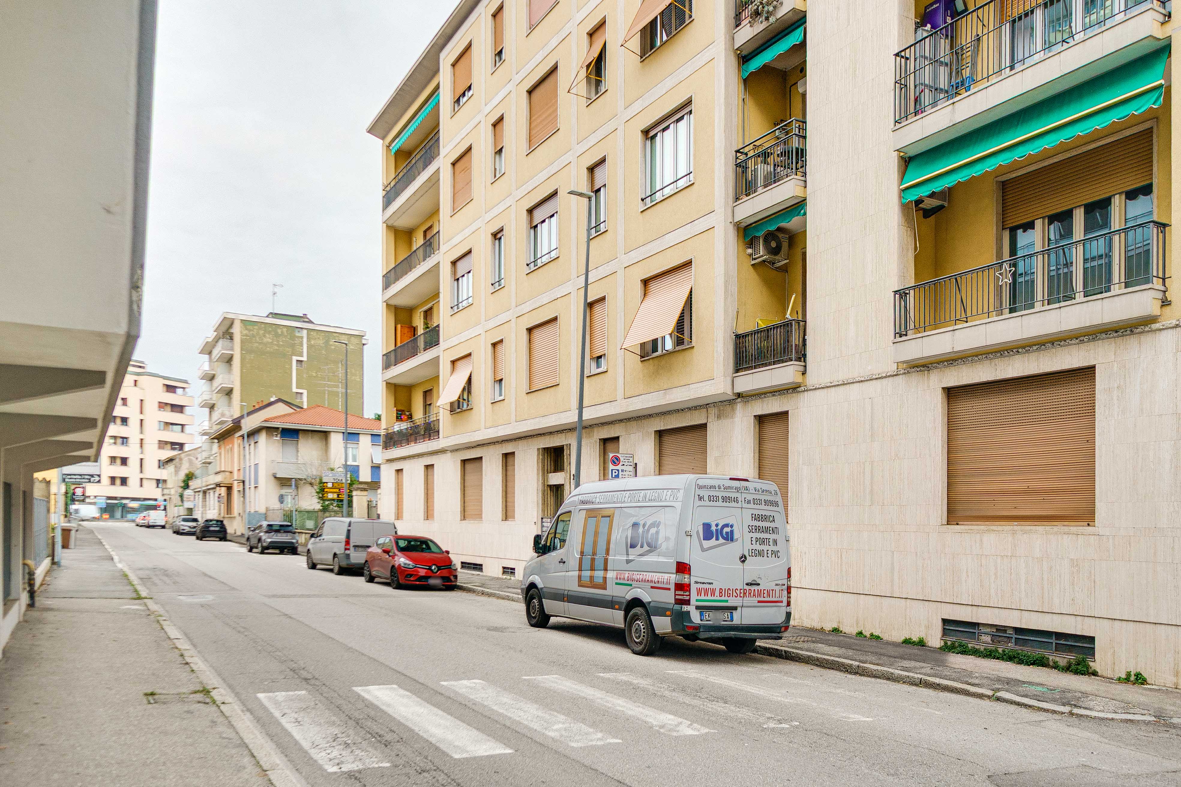 Ultimo piano – ampio trilocale di 138 mq con doppi servizi — Via Sella 26, Ospedale — Foto 22 di 22