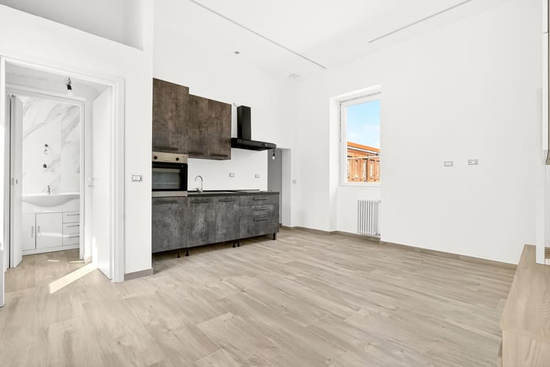 Appartamenti autonomi senza spese condominiali — Zona Frati, Busto Arsizio